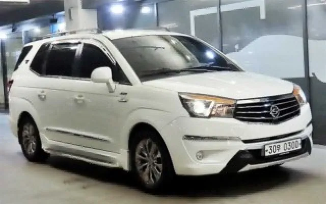 코란도 중고차 코란도투리스모 4WD TX 매물 사진 9 - 2016/07 90,334km