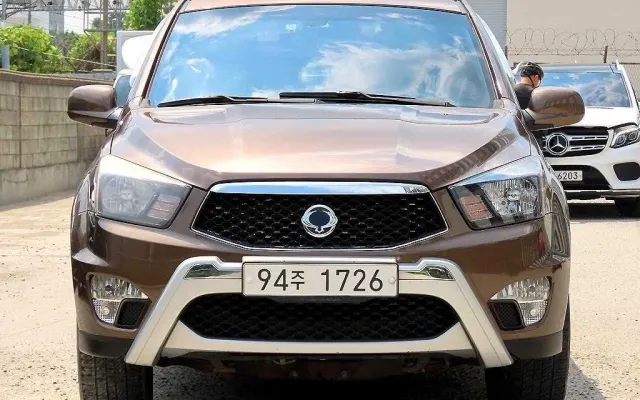코란도 중고차 코란도스포츠 디젤 4WD 어드벤처 60TH 에디션 매물 사진 19 - 2014/10 89,867km